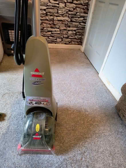 Photo of free 2 carpet cleaners (Herdings S14) #1