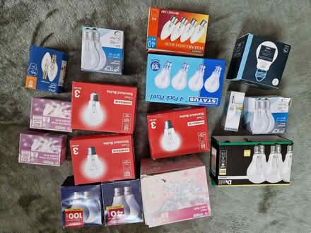 Photo of free Traditional light bulbs - various (Loughton IG10) #1