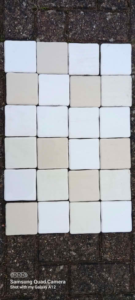 Photo of free Country style ceramic tiles (1) (Woodley RG5) #2