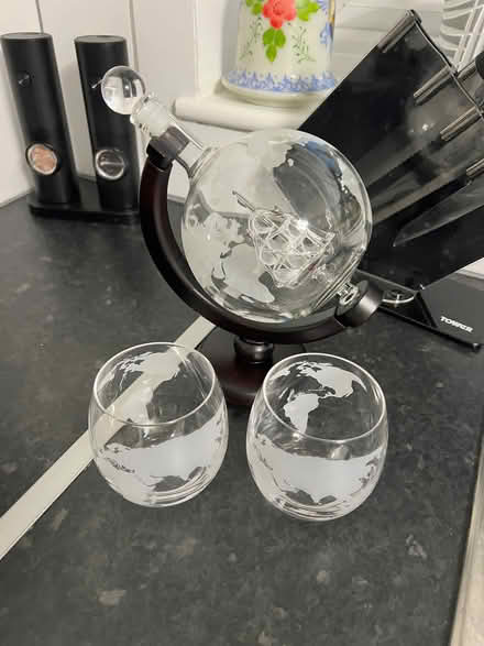 Photo of free Whiskey decanter set, NEW (Brays Grove CM18) #1