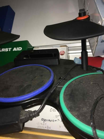 Photo of free Read/leave phone no.: Wii Guitar Hero/Drumkit (Fiveways BN1) #1