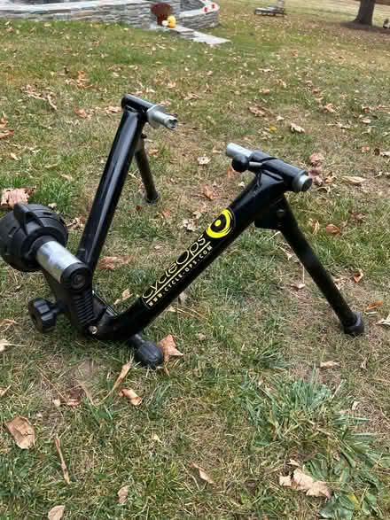 Photo of free Indoor bike trainer (Poughquag, NY) #1