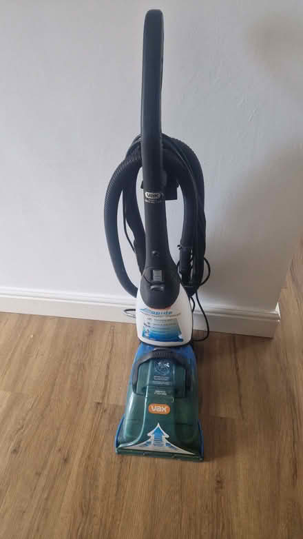 Photo of free Vax carpet cleaner (Merry Hill WD23) #1