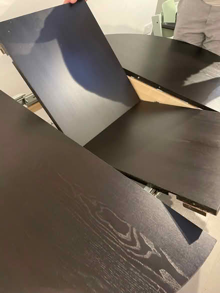 Photo of free Nice quality dining room expandable table (Notting Hill Gate W11) #4