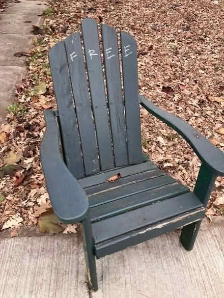 Photo of free AT THE CURB - chair and garden bed (Tunney's Pasture) #1