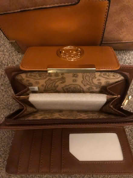 Photo of free Lovely Ladies Bag & Purse (Penketh WA5) #2