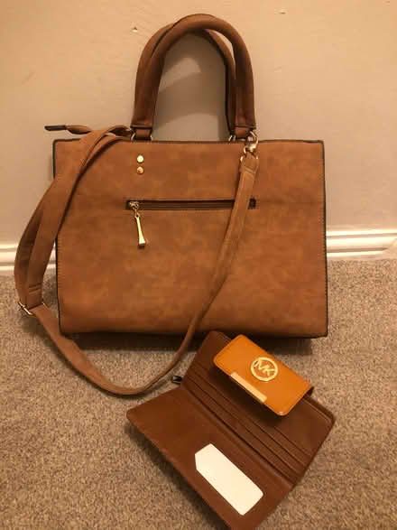 Photo of free Lovely Ladies Bag & Purse (Penketh WA5) #3