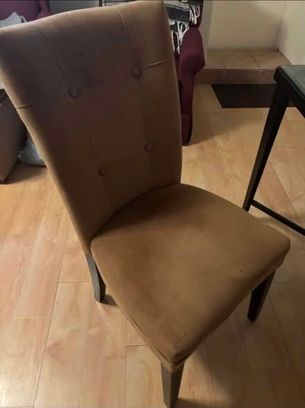 Photo of free Must GO! Beautiful glass table (West Harrison) #4