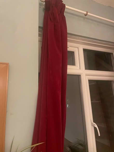 Photo of free Long curtains (N5 Highbury) #1