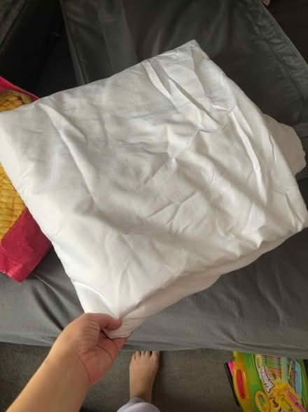 Photo of free Summer double duvet (Thornton Heath CR7) #1