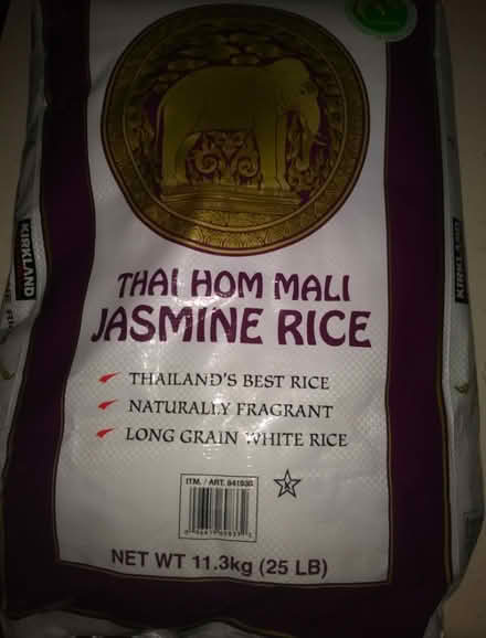 Photo of free 25 lb white rice (lower daly city) #1