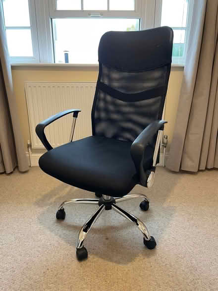Photo of free Swivel office chair (Berkhamsted, HP4) #2