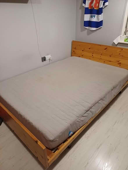 Photo of free Wooden double bed and mattress (TW1 Twickenham) #1