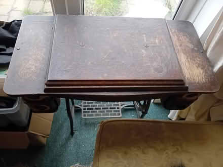 Photo of free Antique sewing machine (Wallisdown) #1