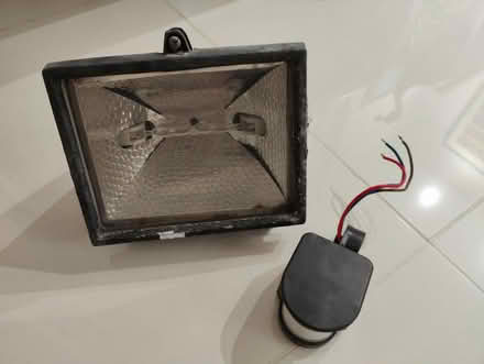 Photo of free Old halogen floodlight (Shadwell E1) #1