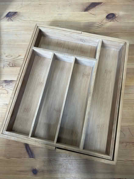 Photo of free Wooden Cutlery Holder (Bethnal Green) #1