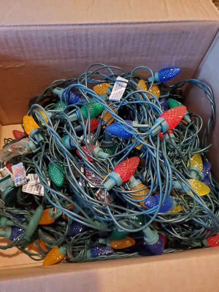 Photo of free Led Christmas lights (Fremont, near downtown BART) #1