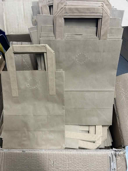 Photo of free small sized and medium paper bags (Bethnal Green) #1