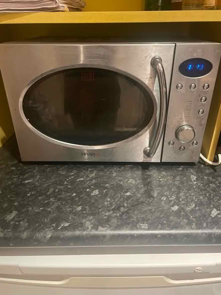 Photo of free Microwave (N5 Highbury) #1