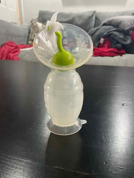 Photo of free Suction breast pump (Wood Green N22) #1