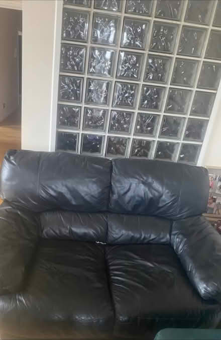 Photo of free 2 seater leather sofa black (Harrow HA1) #1