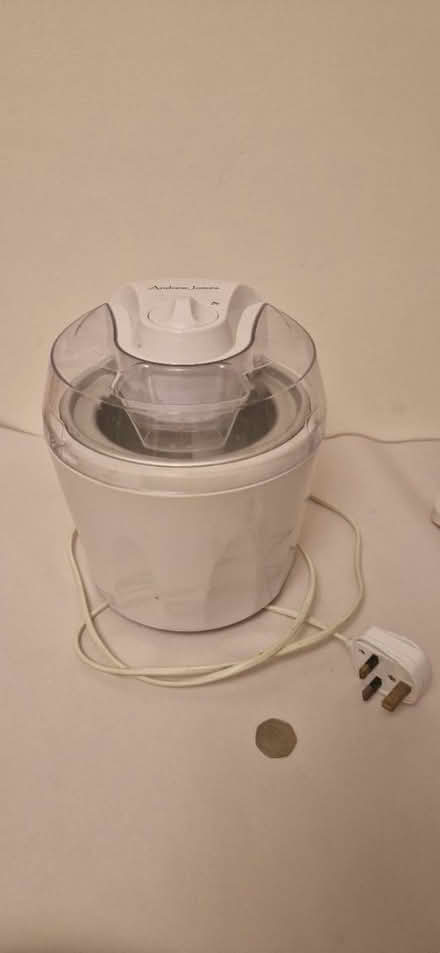 Photo of free Ice-cream maker (ME15) #1