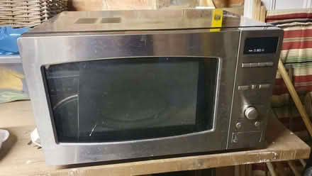 Photo of free Microwave oven (Fiveways BN1) #1
