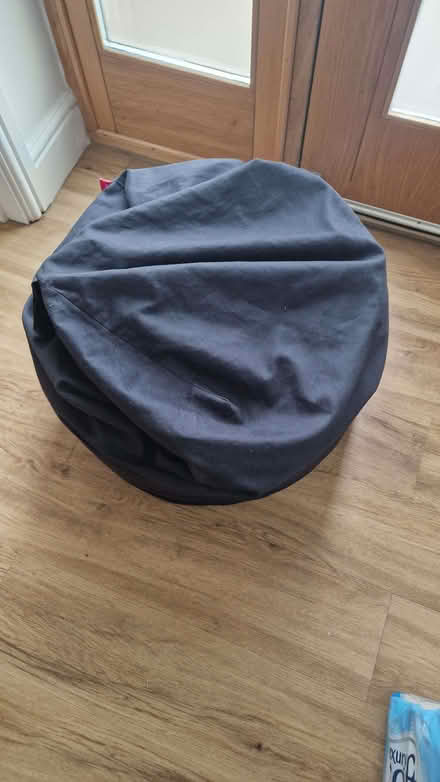 Photo of free Bean bag. Good condition (Merry Hill WD23) #4