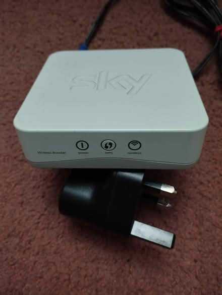 Photo of free SKY Wireless booster SB601 (Whitehall) #2