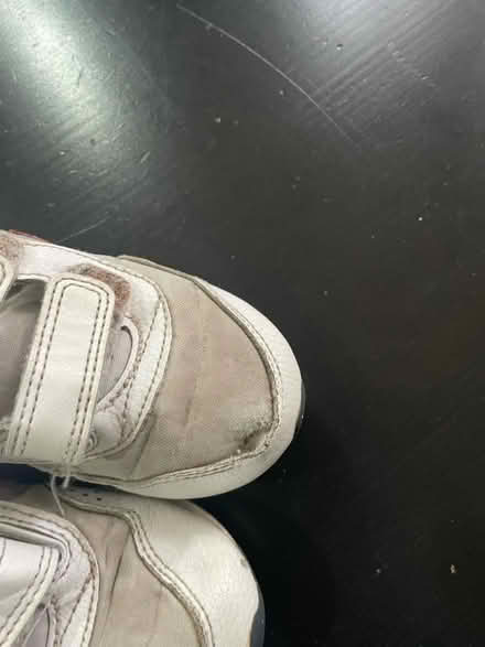 Photo of free Kids Nike Trainers (7.5) (Wood Green N22) #2
