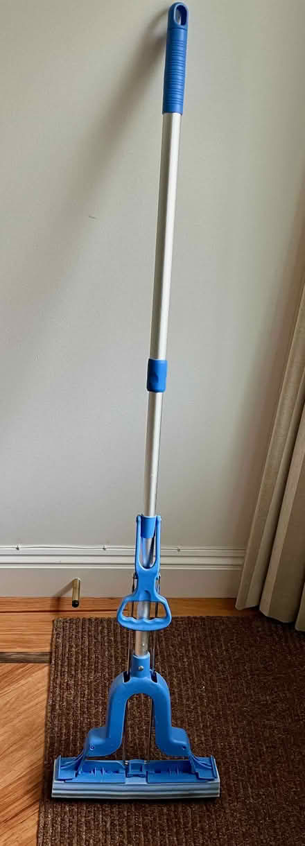 Photo of free addis superdry plus mop (Southwick BA14) #1