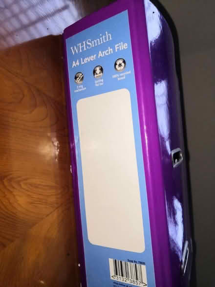 Photo of free A4 Folder with plastic wallets (Burnham) #3