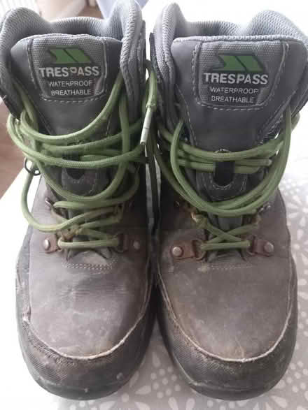 Photo of free Trespass waterproof hiking boots (Mayford GU22) #1