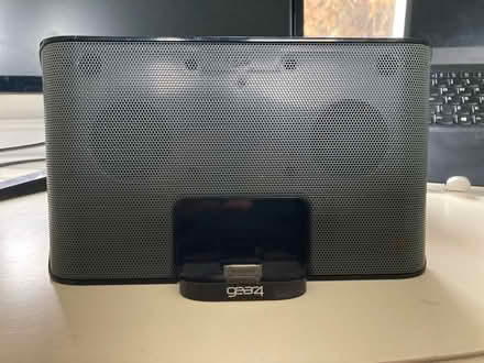 Photo of free Small speaker with an old iPod dock (Holloway) #1