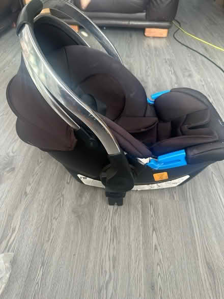 Photo of free Pillows and baby car seat (N18 2sd) #3