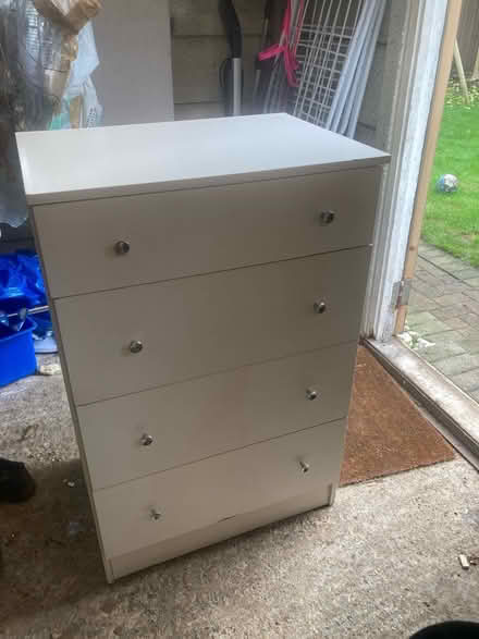 Photo of free Chest of drawers (Byfleet) #1