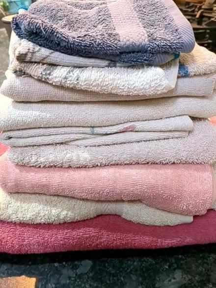 Photo of free Preloved Towels (St Albans AL4) #1