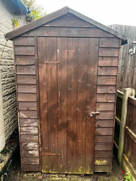 Photo of free Garden Shed (SM4 lower morden) #1