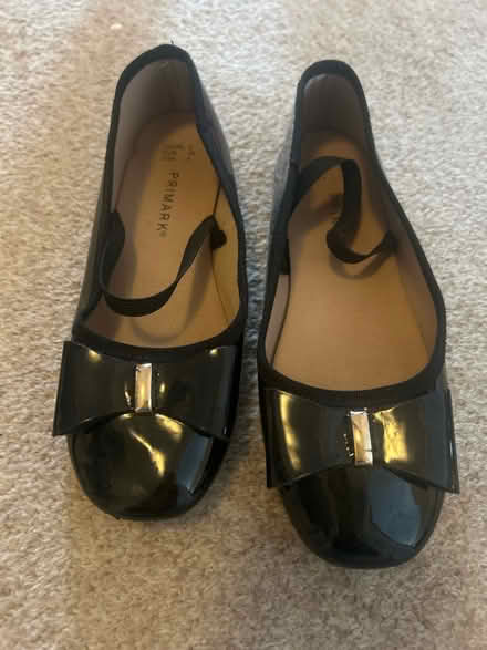 Photo of free Uk 3 ballet pumps for school (IG8 7RB) #1