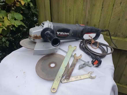 Photo of free Angle Grinder 2kw Wickes (Chilcompton) #1