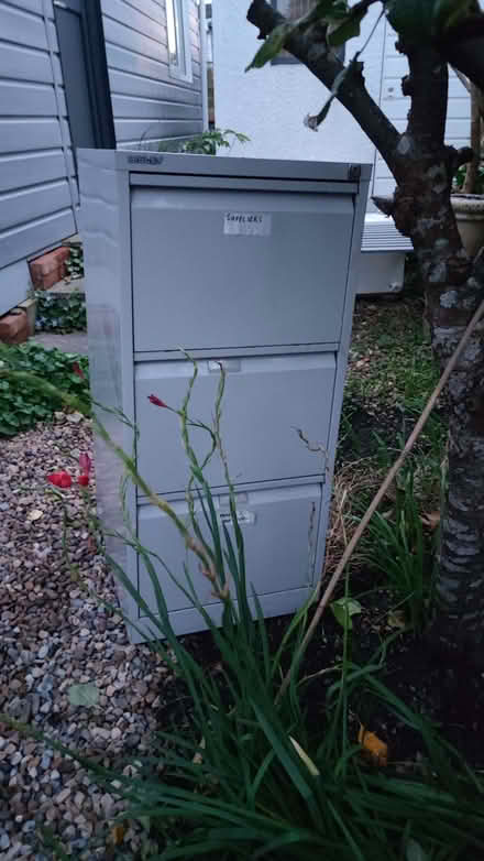 Photo of free Bisley filing cabinet (Penzance TR18) #3