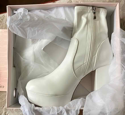 Photo of free White high heeled boots unworn (Northwood HA4) #4