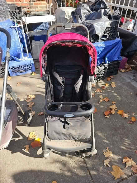 Photo of free Graco Stroller Pick Up (Sunnyside 48th Street) #2