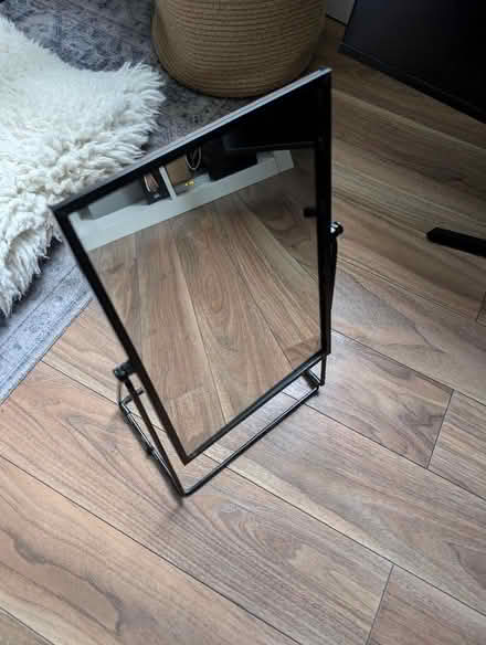 Photo of free Small mirror (Askew Road W12) #1