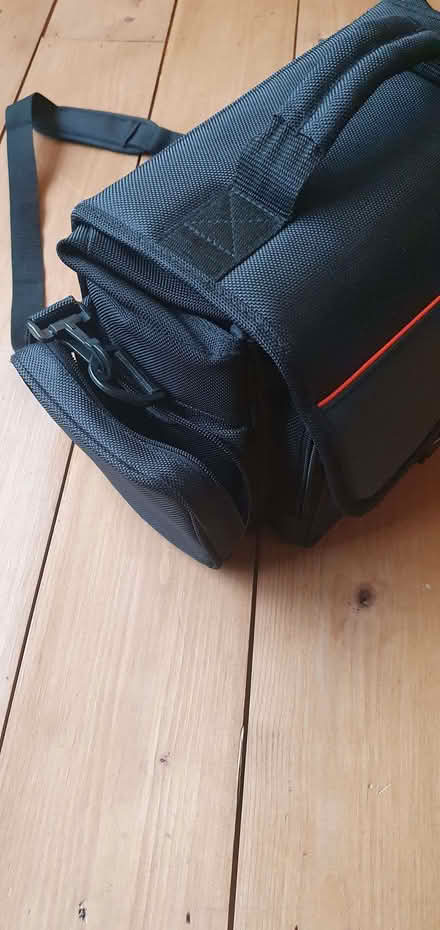 Photo of free Sony camera bag (Heaton Norris SK4) #4