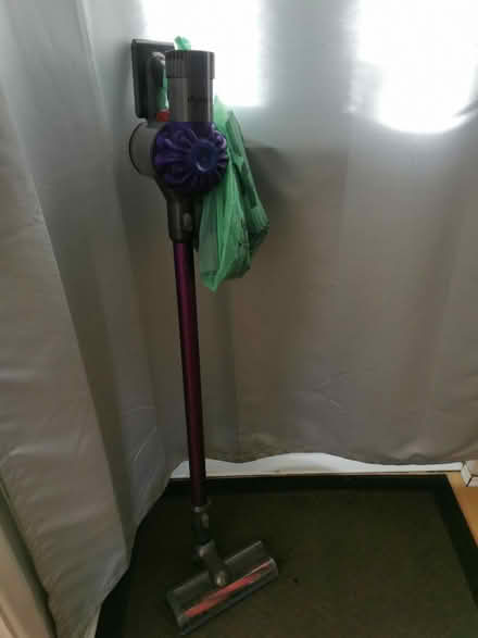 Photo of free Dyson (Adeyfield. HP2) #1