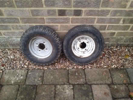 Photo of free Trailer Wheels (World's End RH15) #2