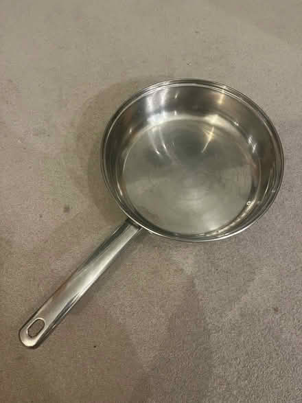 Photo of free Pan (AL1) #1