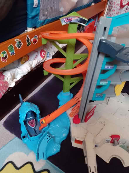 Photo of free Hot Wheels Garage (Woodseats S8) #1