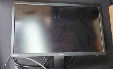 Photo of free BenQ computer monitor (RH4) #1